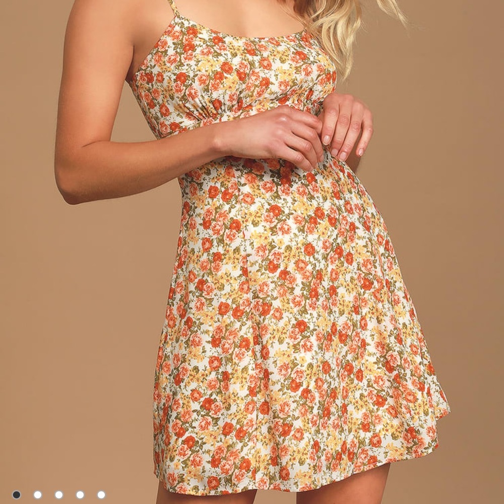 Lulus floral dress Sz. L